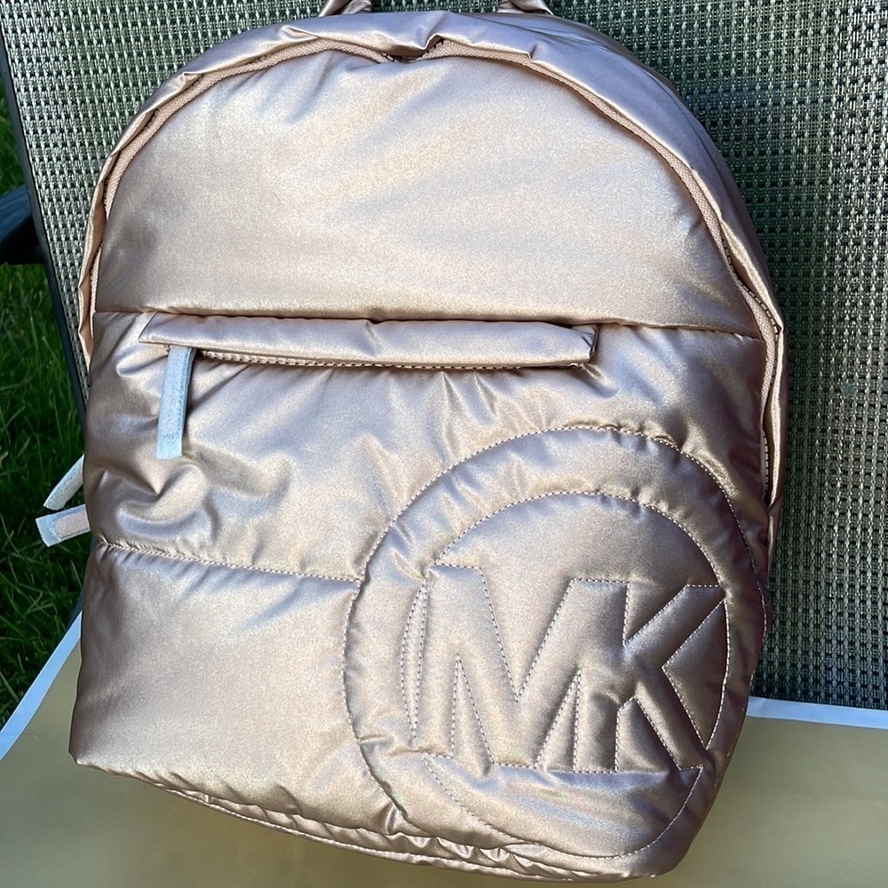 Michael Kors Rae Medium Quilted Golden Backpack - Picture 7 of 9